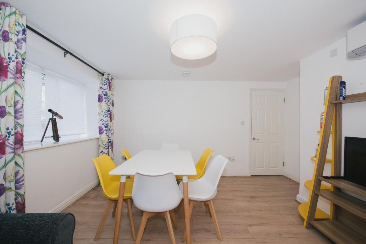 River Court Apartments By Payman Club Cambridge  Bagian luar foto
